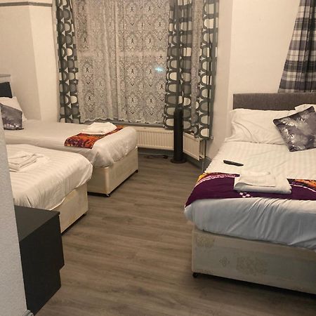 Abingdon Lodge Hotel رايد المظهر الخارجي الصورة
