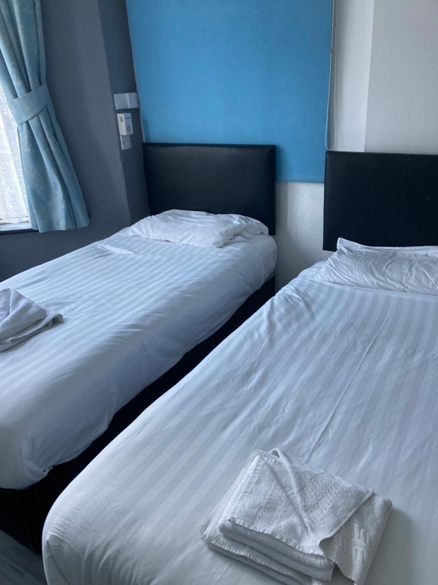 Abingdon Lodge Hotel رايد المظهر الخارجي الصورة
