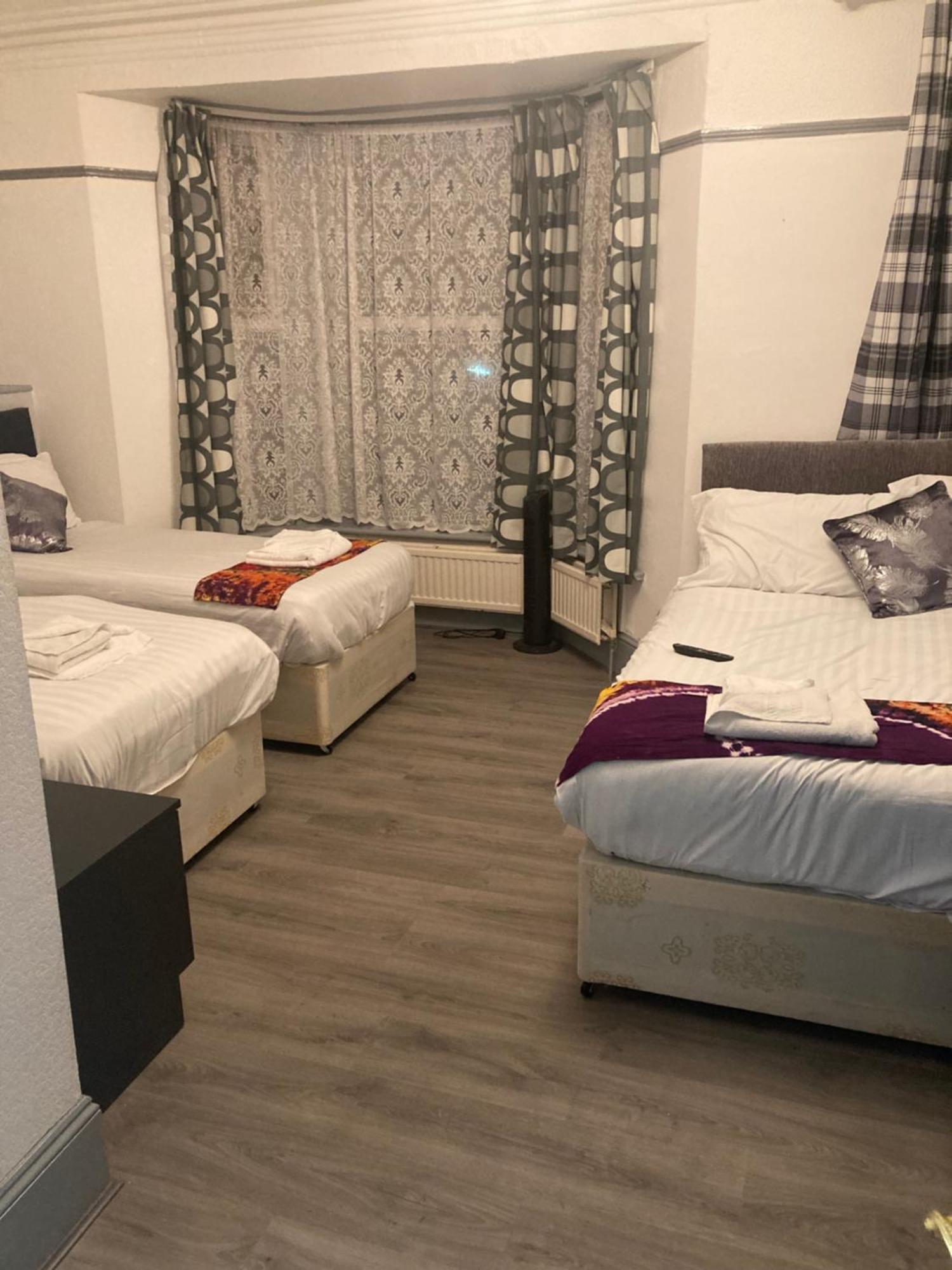 Abingdon Lodge Hotel رايد المظهر الخارجي الصورة