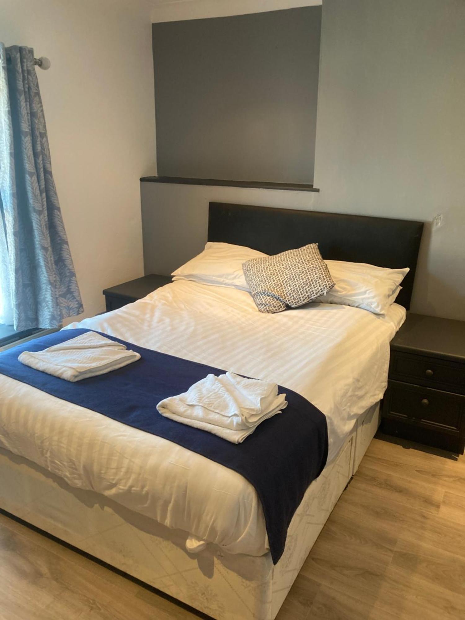 Abingdon Lodge Hotel رايد المظهر الخارجي الصورة